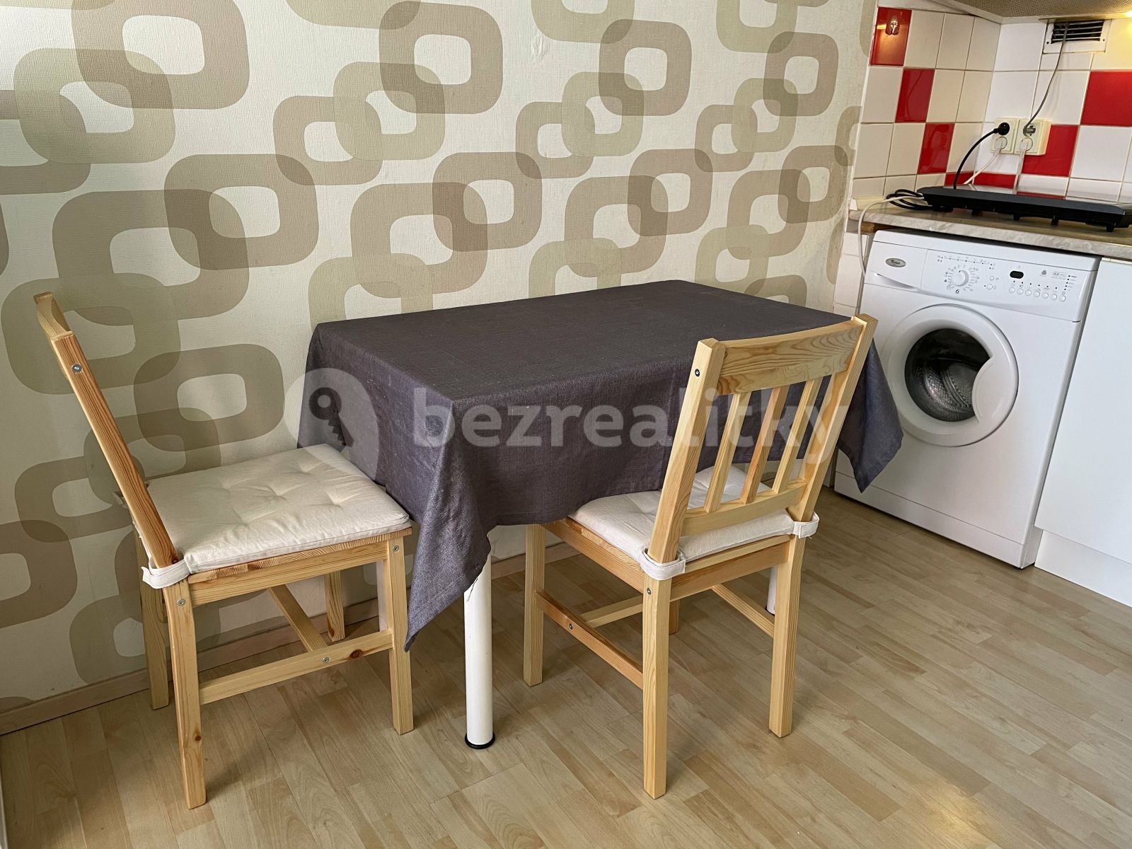 Pronájem bytu 1+kk 27 m², Praha – náhled fotky 3