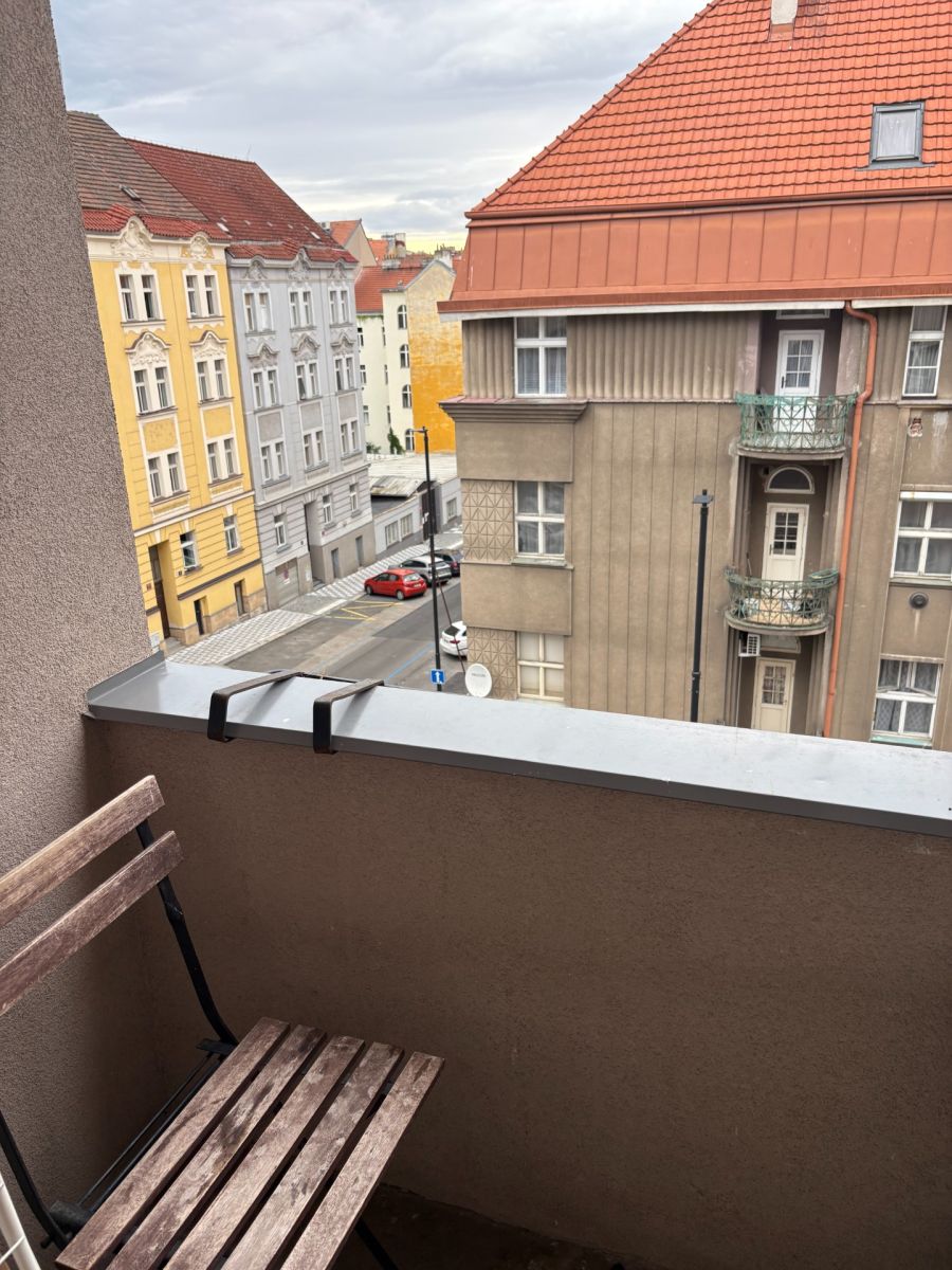 Pronájem bytu 1+kk 35 m² — photo 3