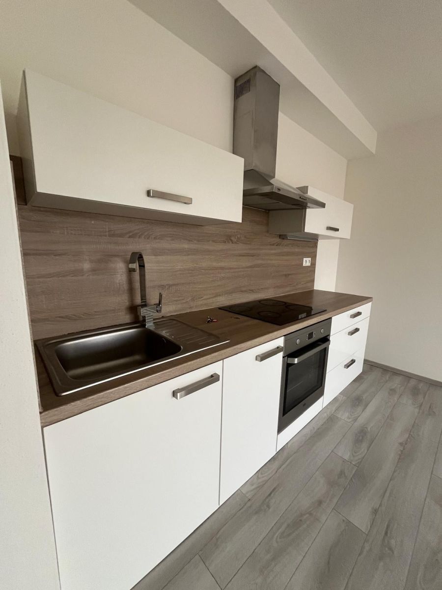 Pronájem bytu 2+kk 57 m²