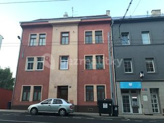 Pronájem bytu 3+1 95 m² — photo 2