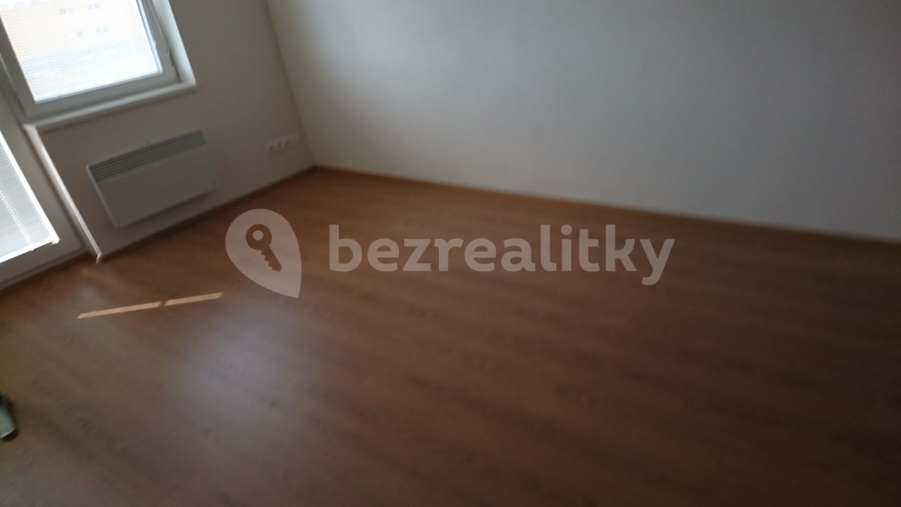 Pronájem bytu 1+kk 27 m² — photo 4