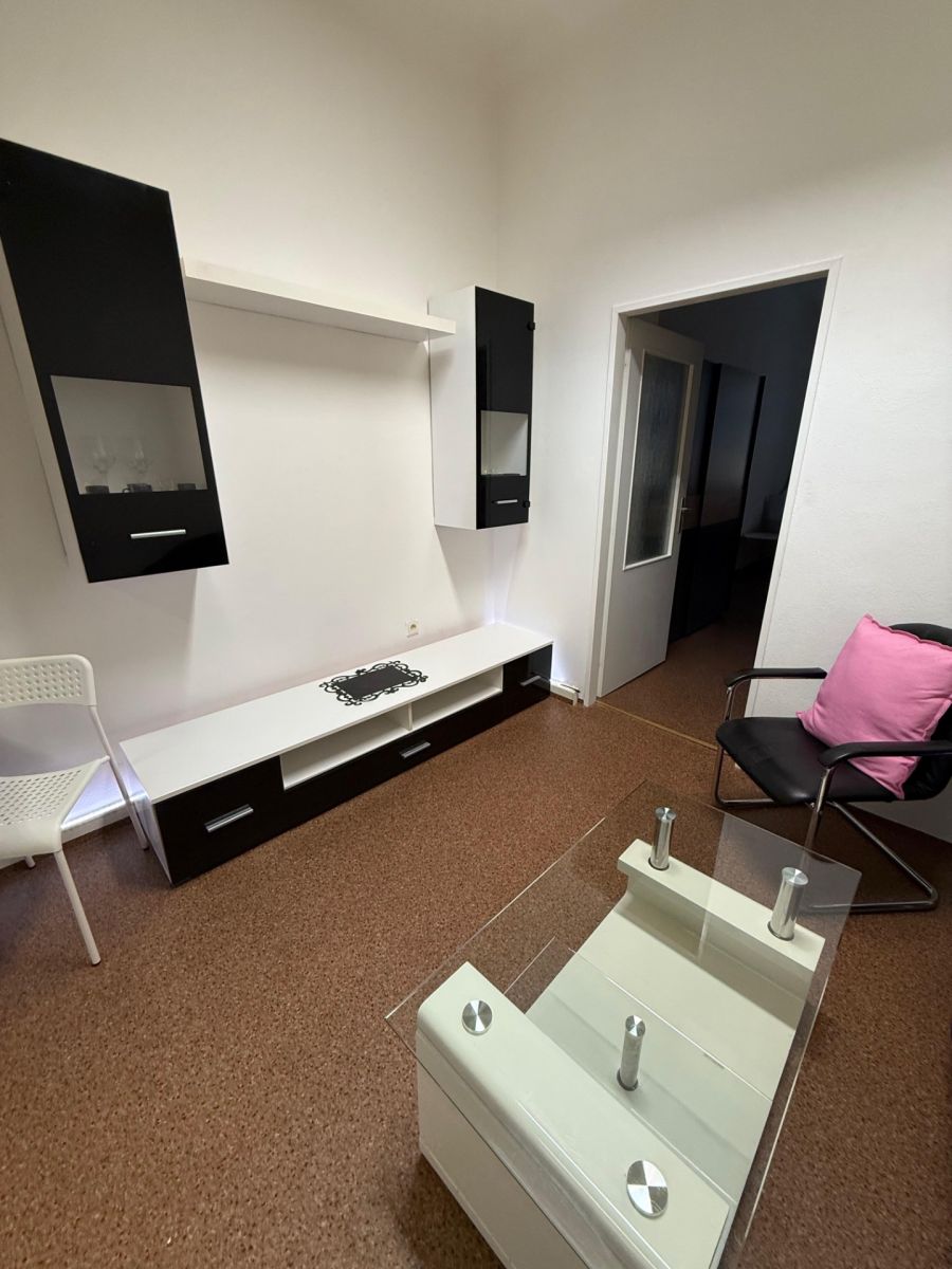Pronájem bytu 2+kk 70 m²