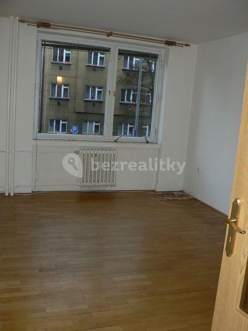 Pronájem bytu 4+kk 75 m² — photo 3