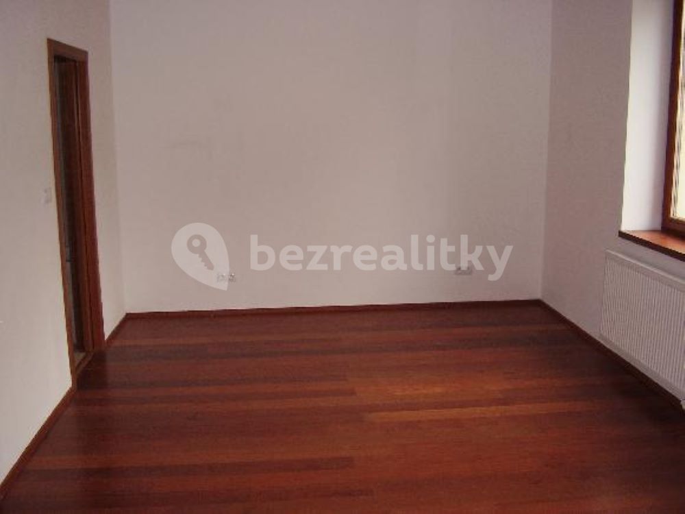 Pronájem bytu 1+kk 35 m² — photo 3