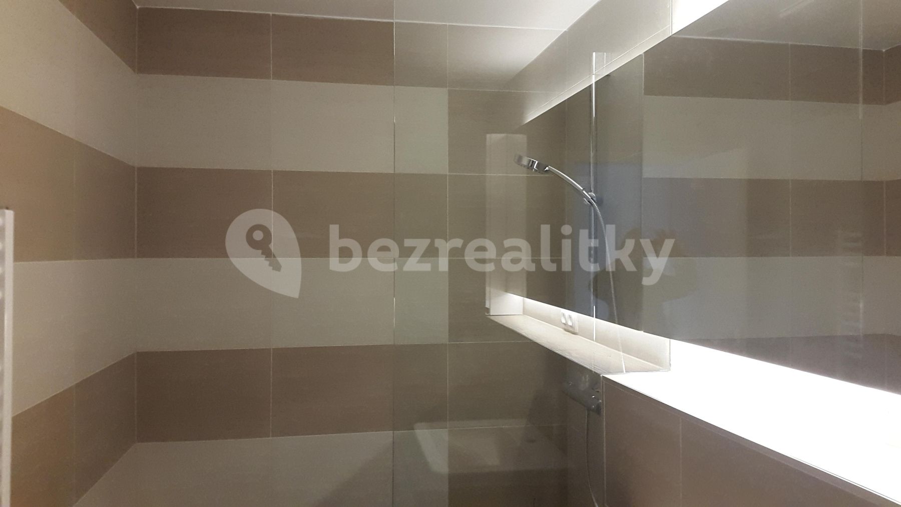 Pronájem bytu 2+kk 42 m², Brno – náhled fotky 6