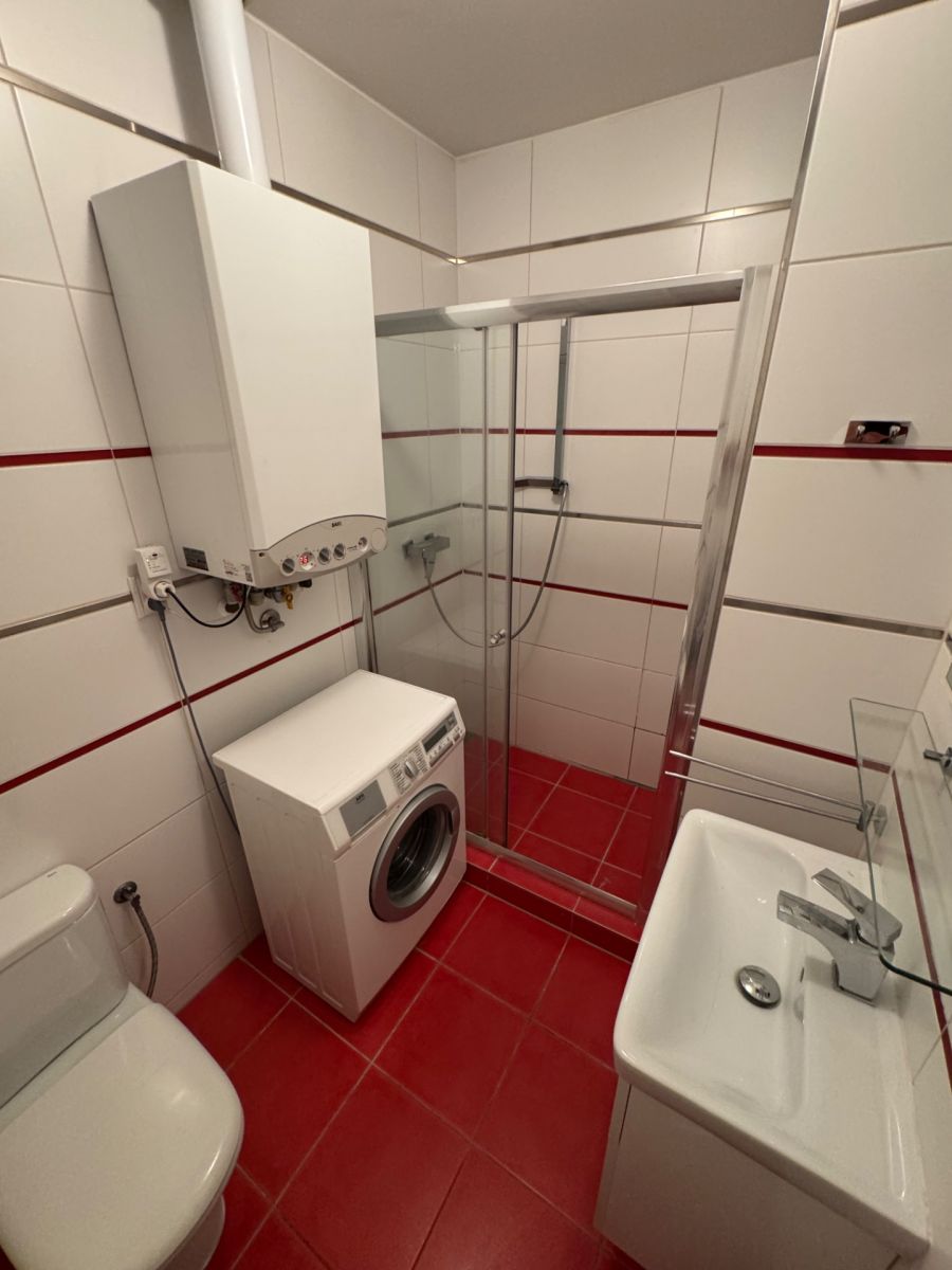 Pronájem bytu 1+kk 39 m² — photo 5