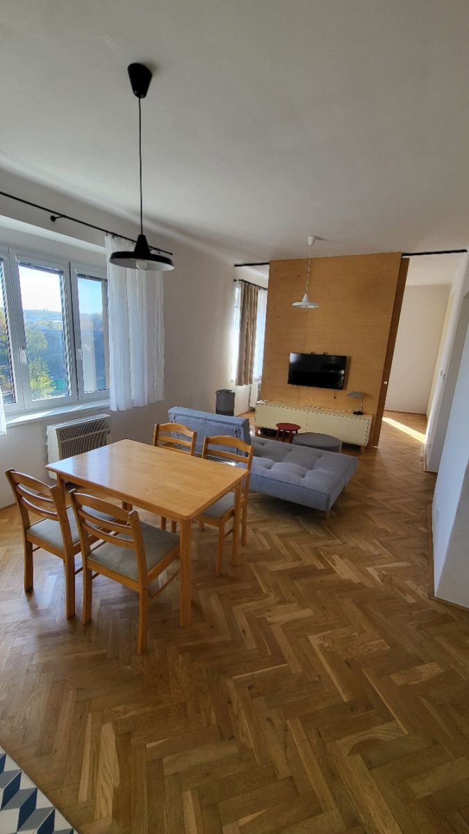 Pronájem bytu 2+kk 50 m², Praha – náhled fotky 3