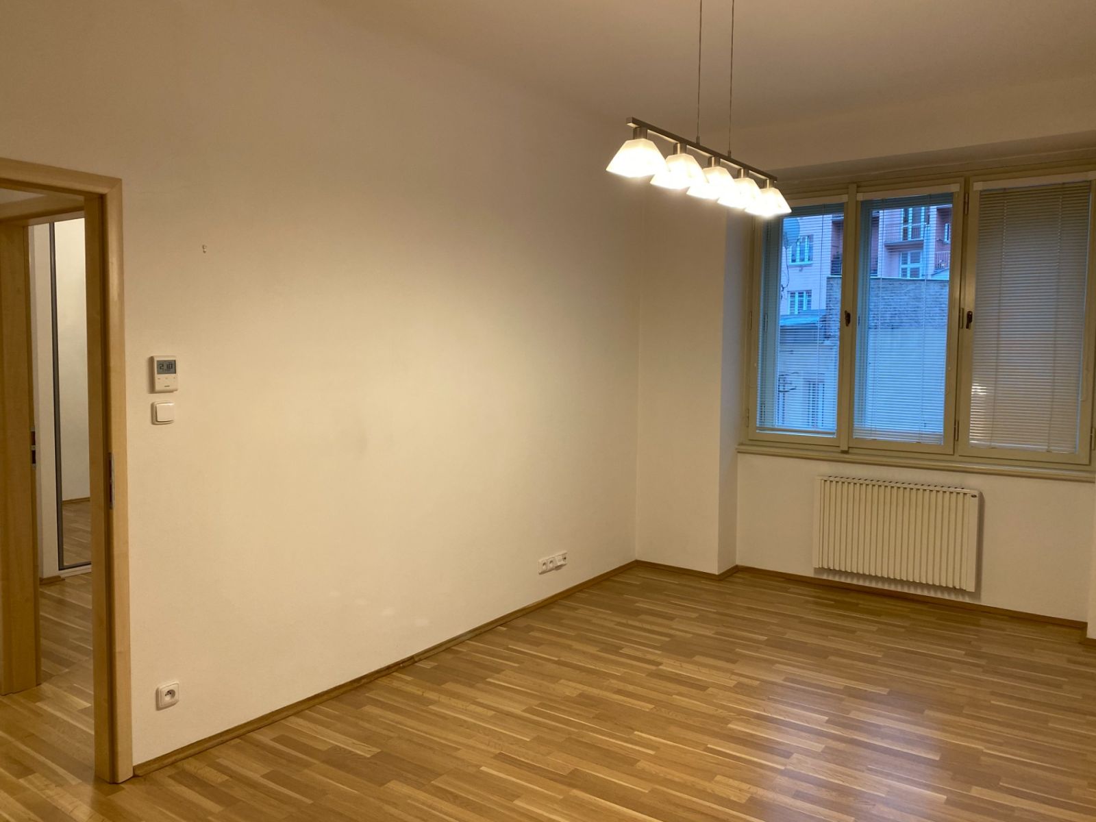 Pronájem bytu 2+kk 42 m², Praha – náhled fotky 2