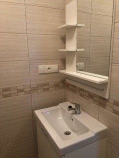 Pronájem bytu garsoniera 24 m², Hradec Králové – náhled fotky 6