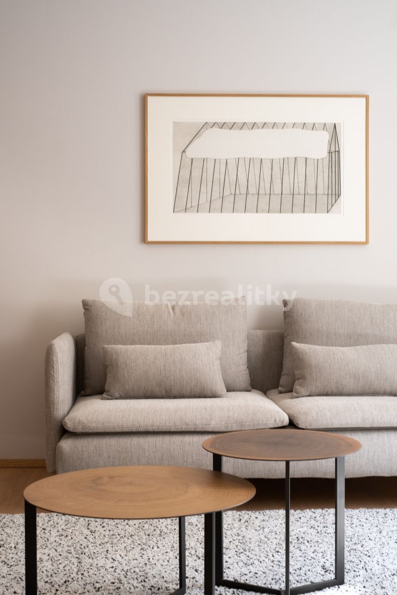 Pronájem bytu 3+kk 77 m², Praha – náhled fotky 3