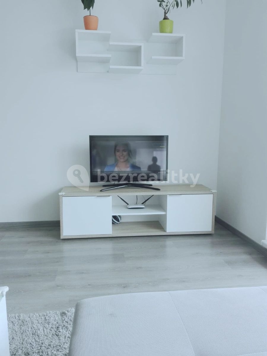 Pronájem bytu 3+kk 80 m² — photo 3