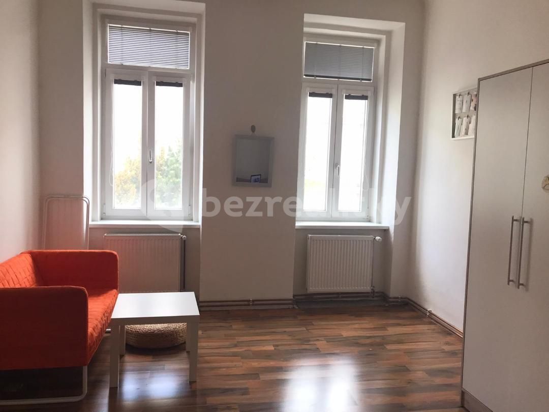Pronájem bytu 2+1 70 m² — photo 3