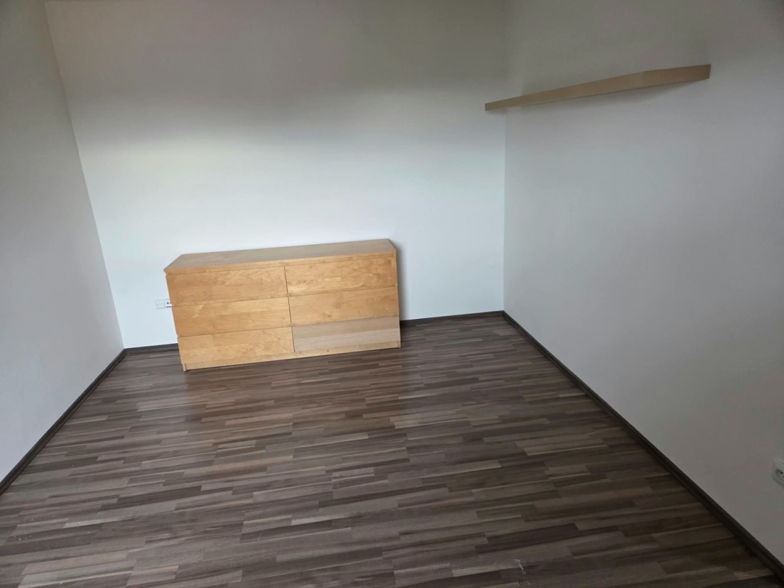 Pronájem bytu 2+kk 43 m², Praha – náhled fotky 2