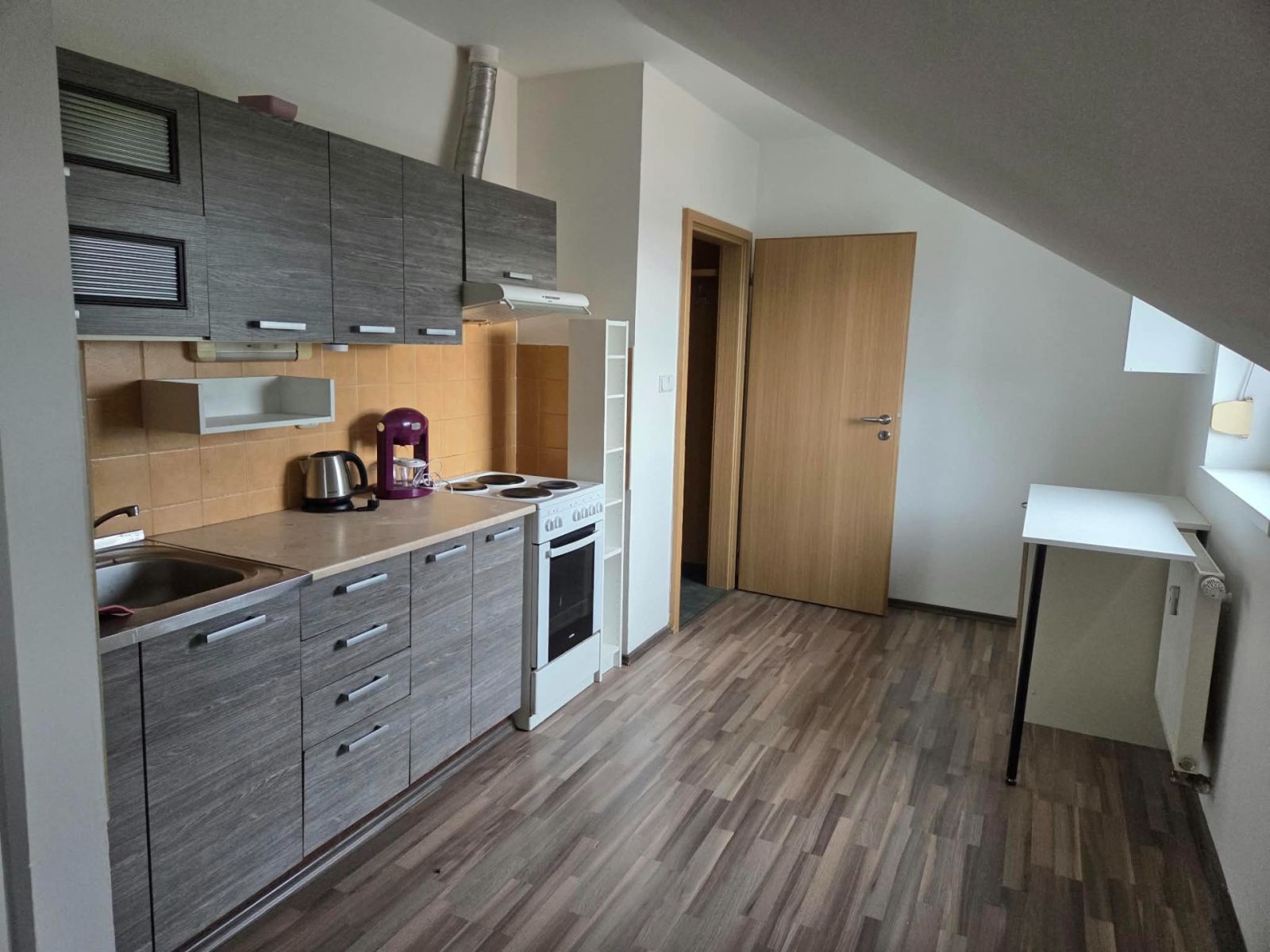 Pronájem bytu 2+kk 43 m², Praha – náhled fotky 6