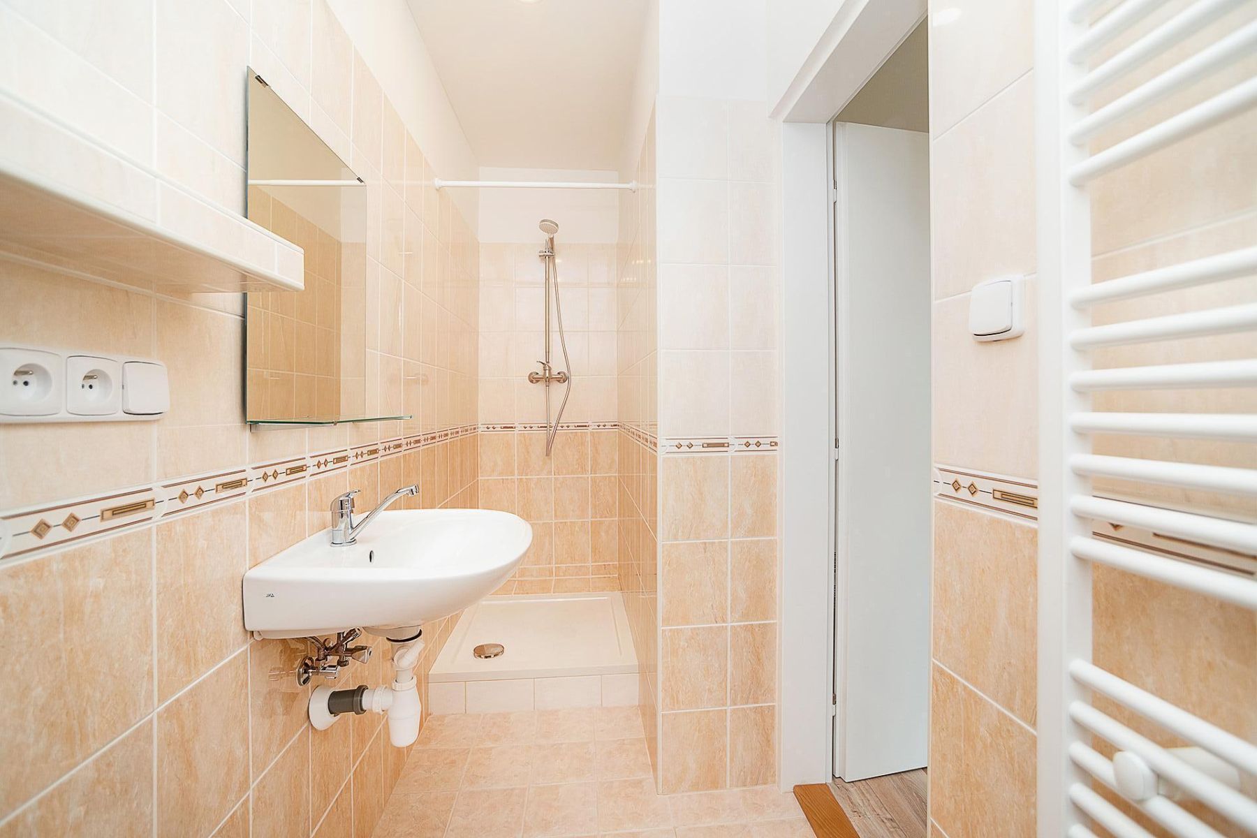 Pronájem bytu 2+kk 36 m², Praha – náhled fotky 5