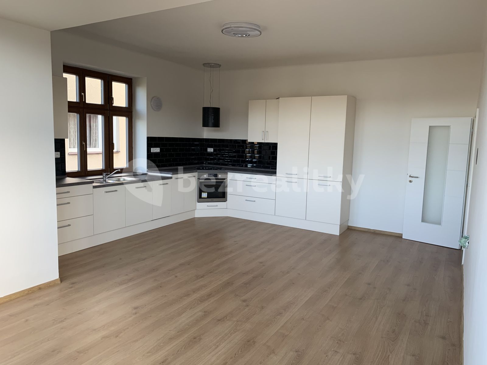 Pronájem bytu 4+kk 126 m²