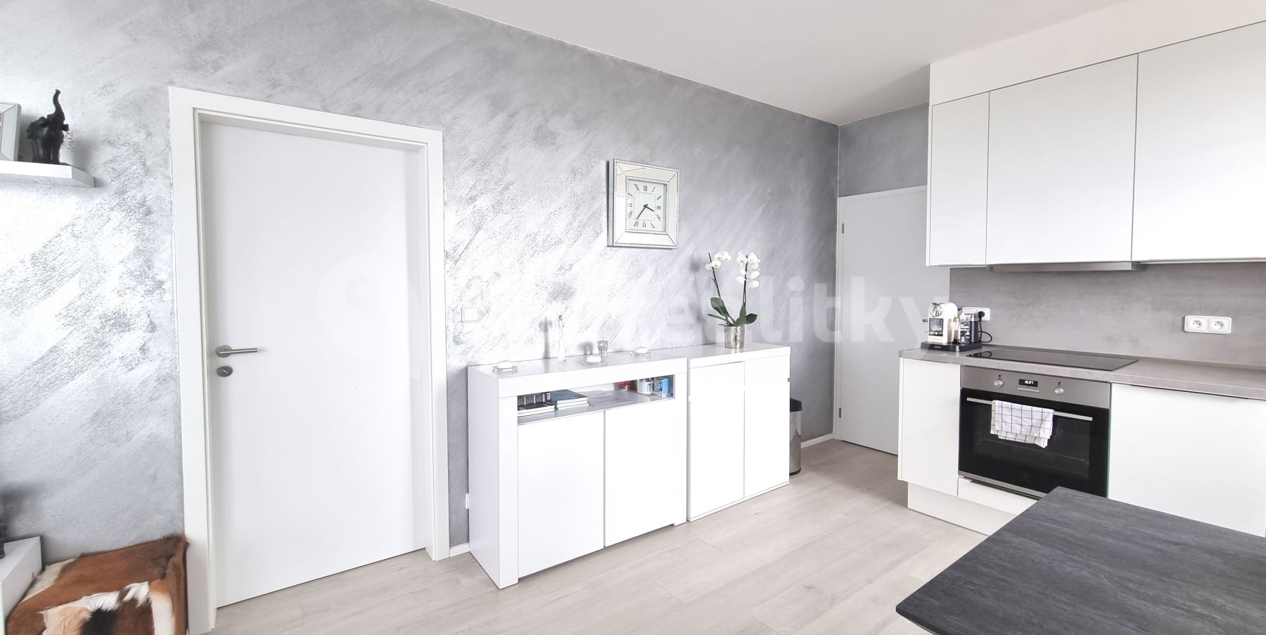 Pronájem bytu 2+kk 56 m² — photo 3