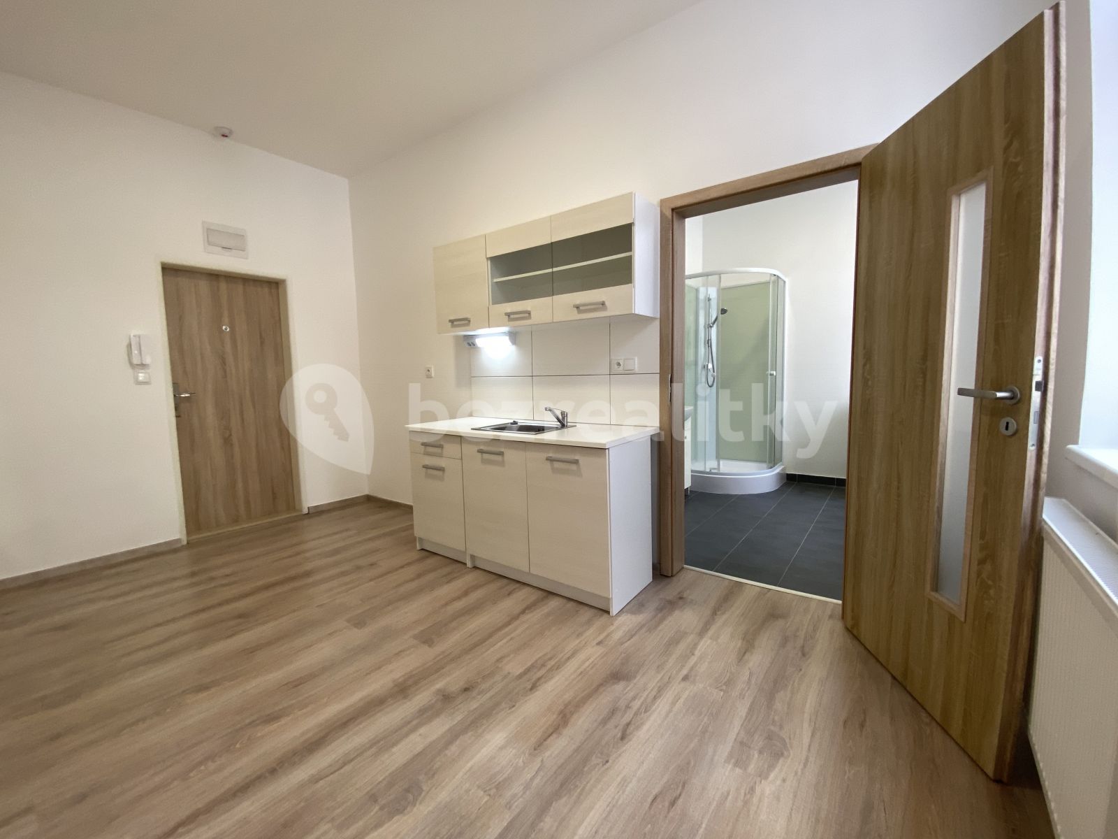 Pronájem bytu 1+kk 18 m²