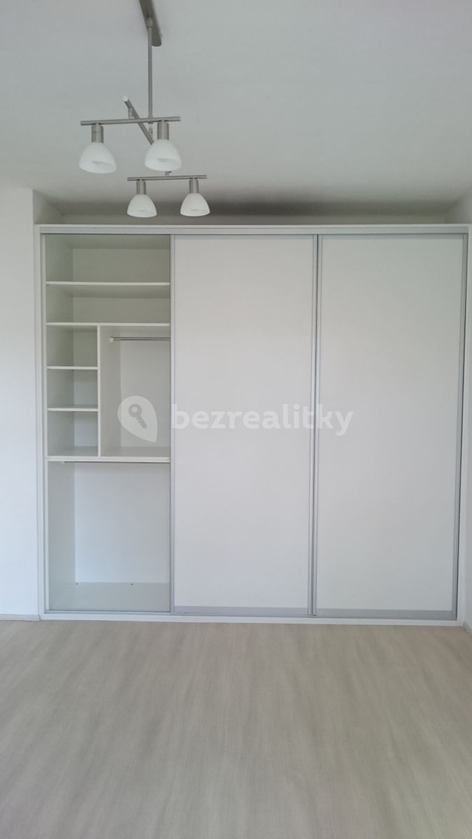 Pronájem bytu 2+1 49 m², Pardubice – náhled fotky 9