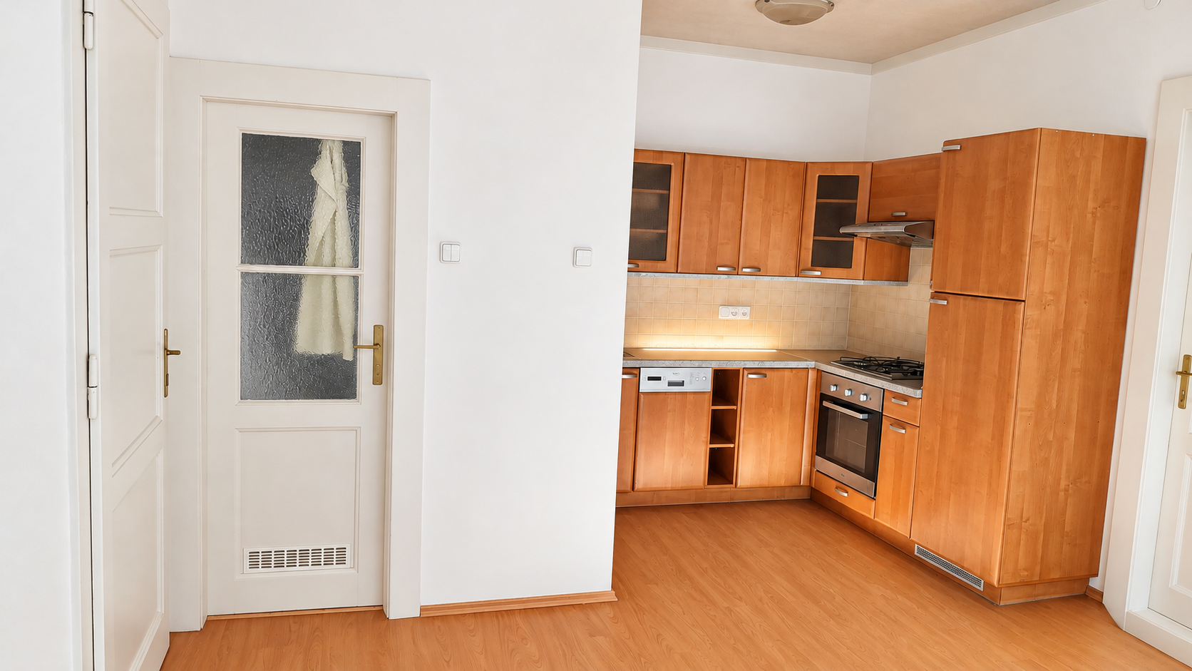 Pronájem bytu 2+kk 54 m², Praha – náhled fotky 3
