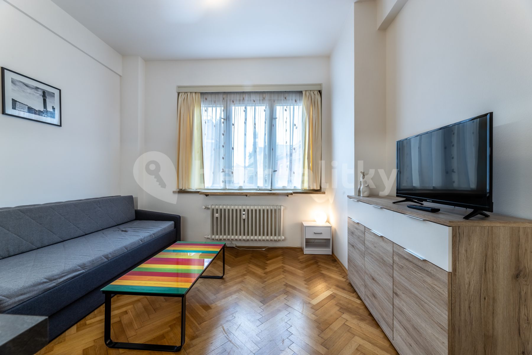 Pronájem bytu 1+kk 28 m² — photo 4