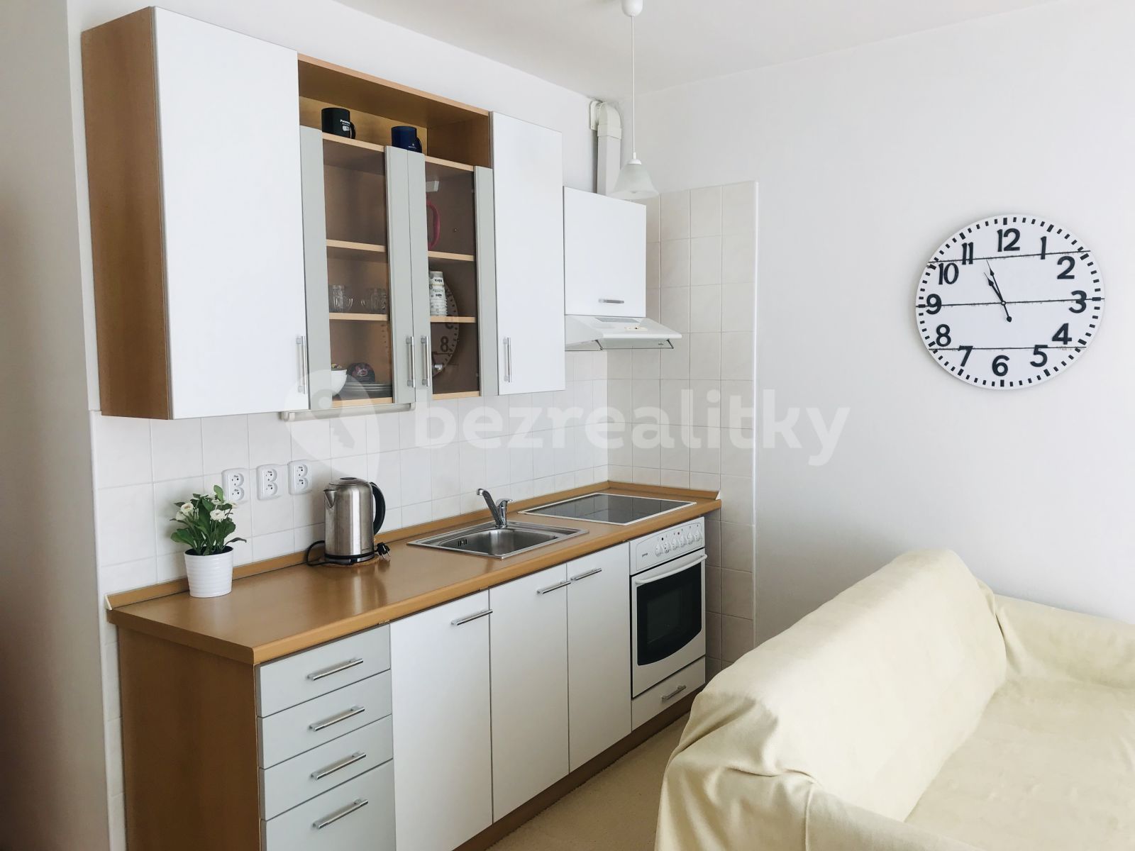 Pronájem bytu 1+kk 40 m² — photo 4