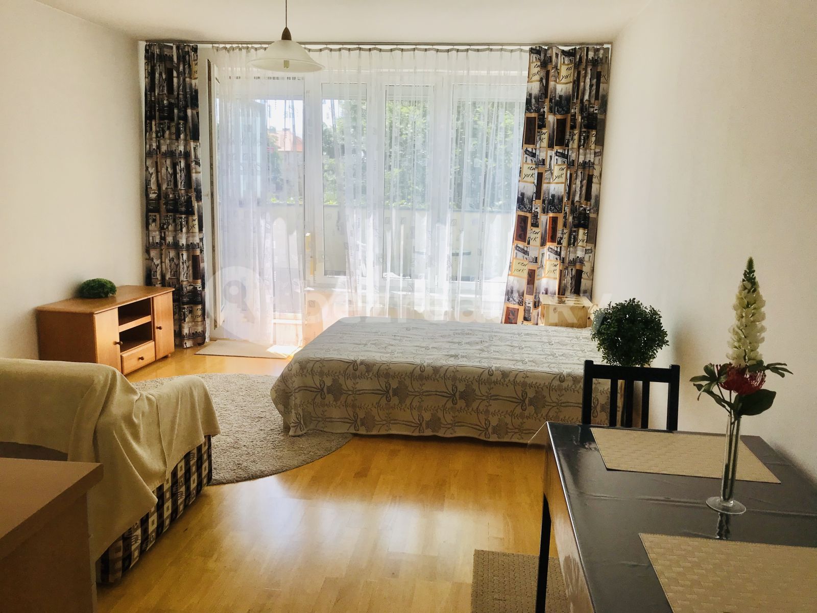 Pronájem bytu 1+kk 40 m²