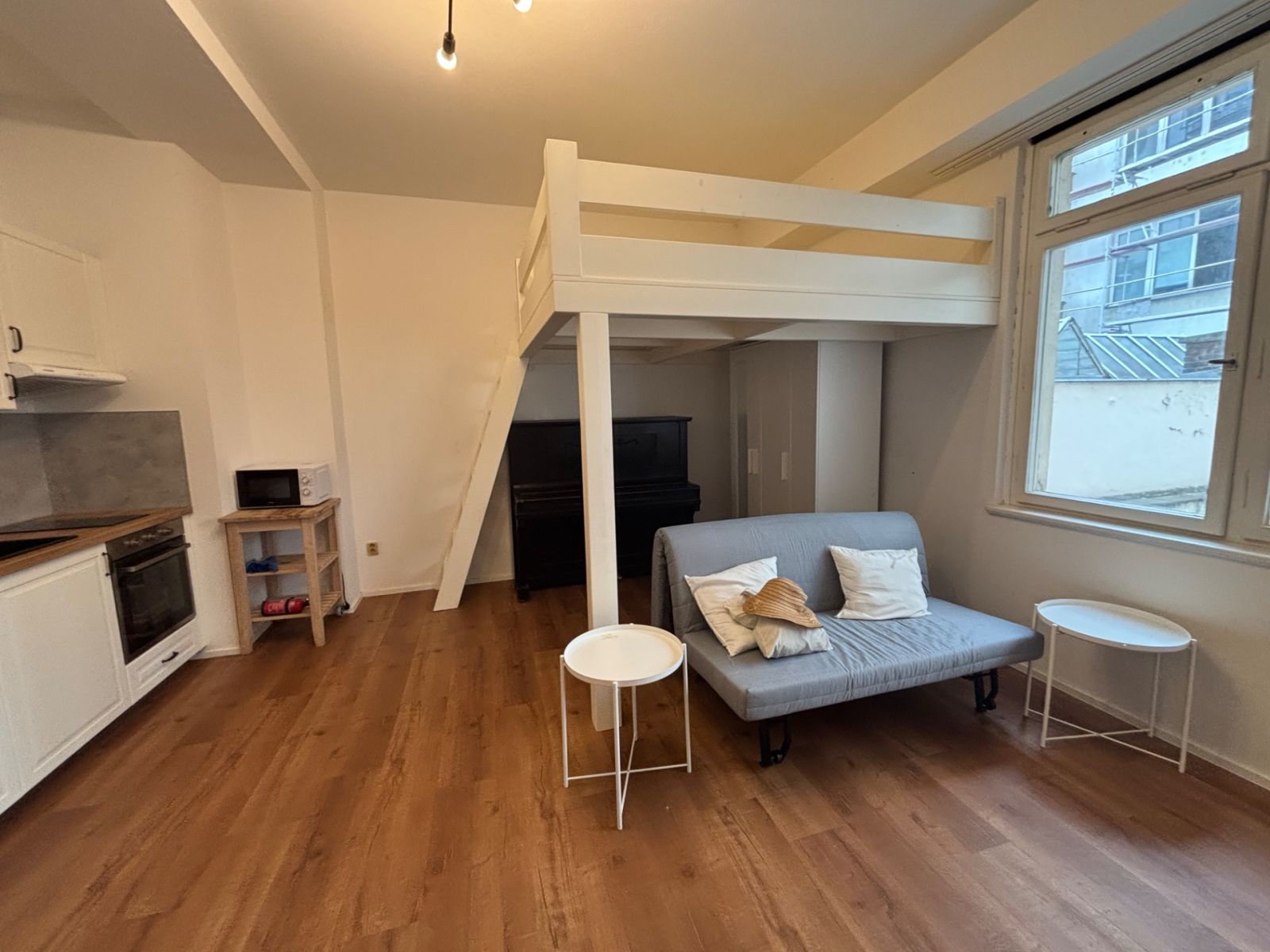Pronájem bytu 1+kk 34 m² — photo 3