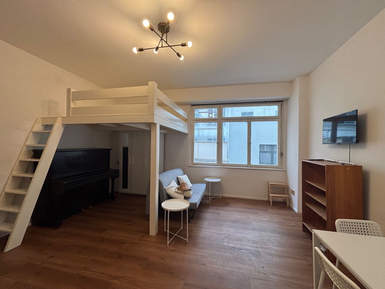 Pronájem bytu 1+kk 34 m² — photo 4