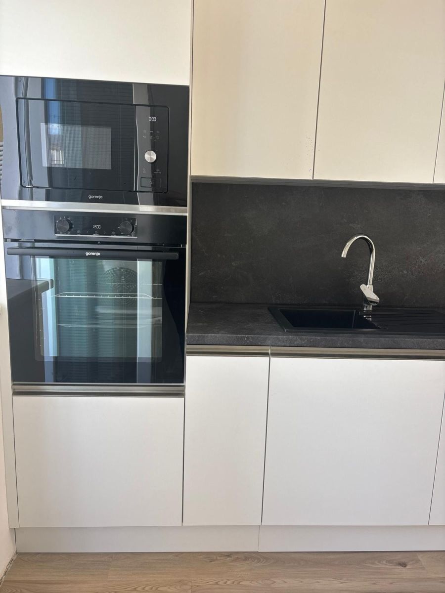 Pronájem bytu 1+1 44 m² — photo 3