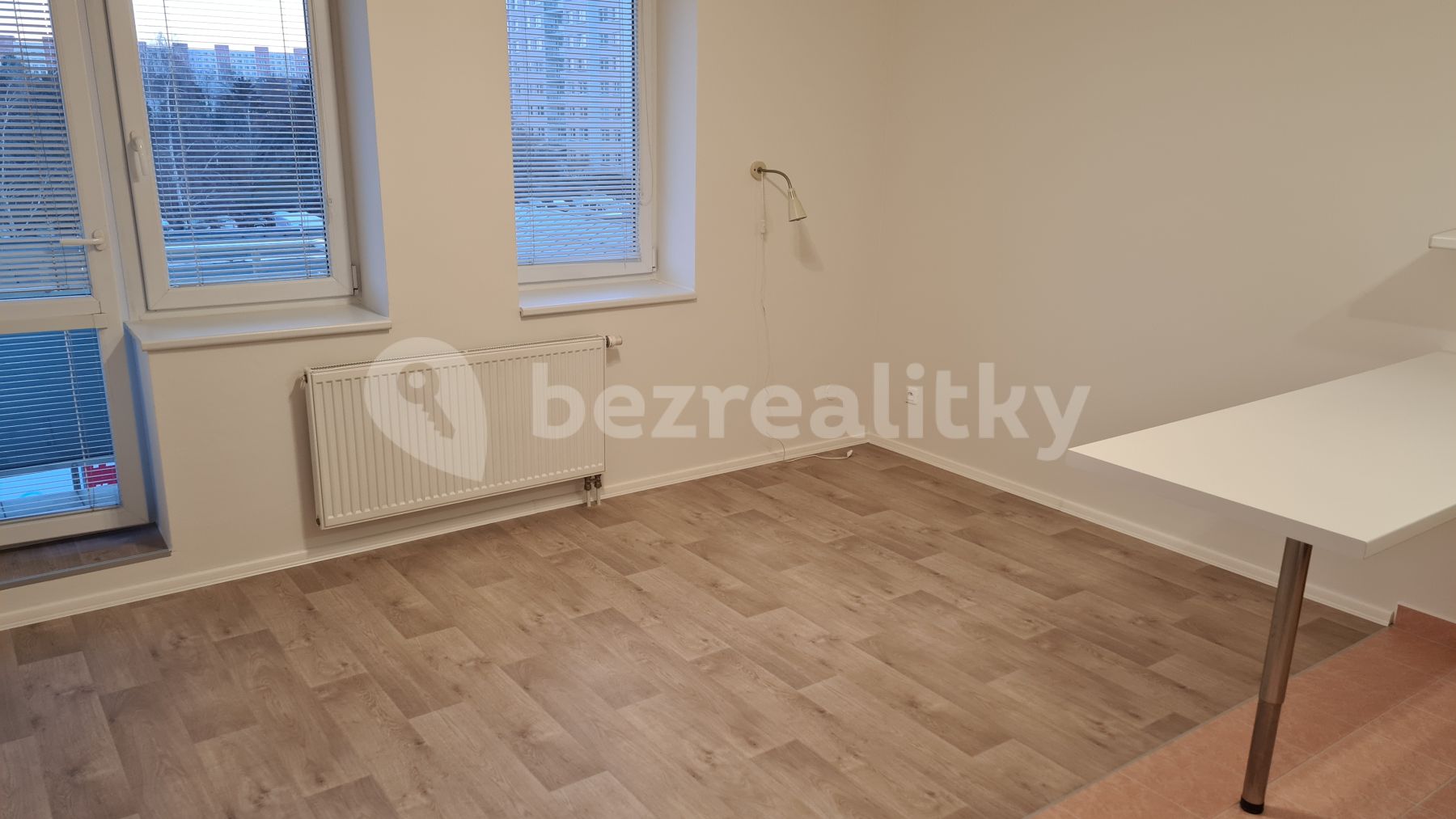 Pronájem bytu 1+kk 30 m² — photo 3