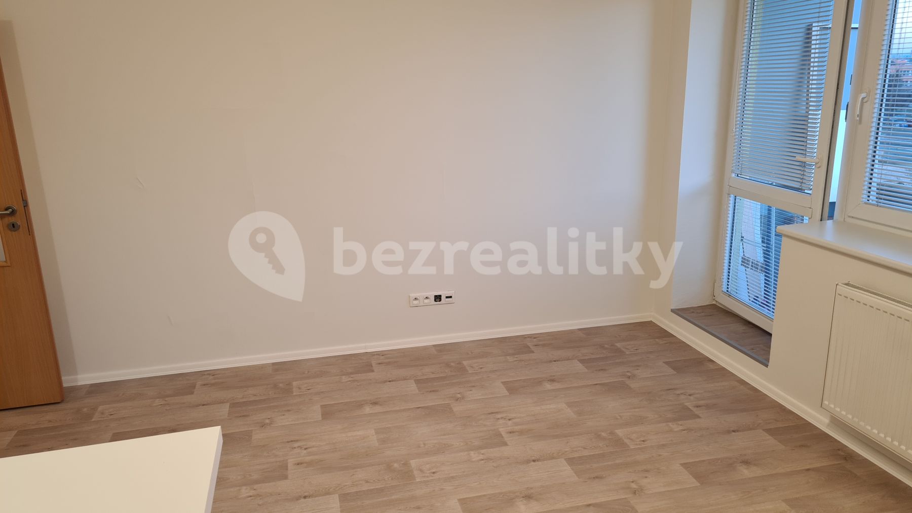 Pronájem bytu 1+kk 30 m² — photo 5