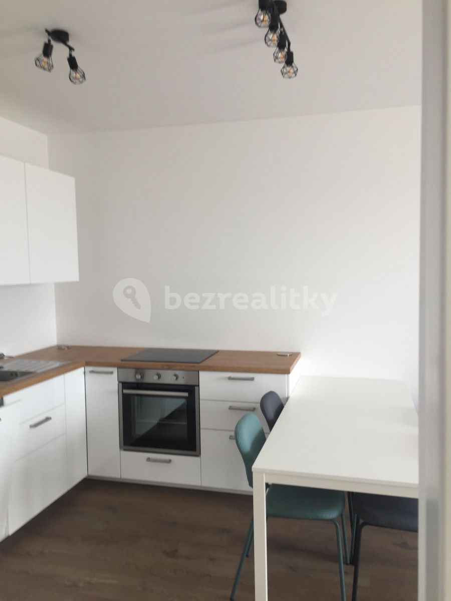Prenájom bytu 2-izbový 47 m² — photo 4