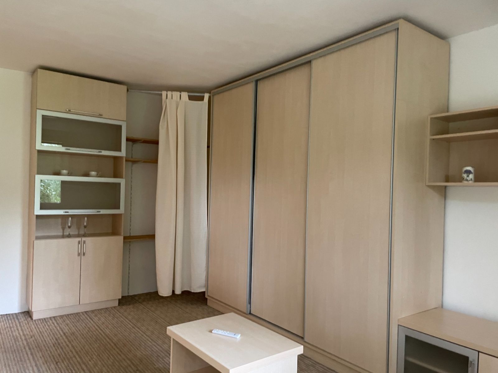 Pronájem bytu 2+kk 36 m² — photo 2