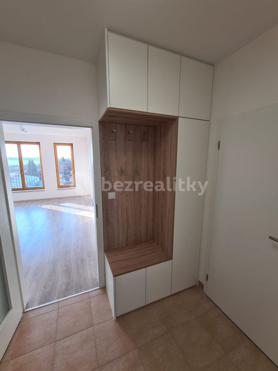 Pronájem bytu 2+kk 46 m² — photo 5