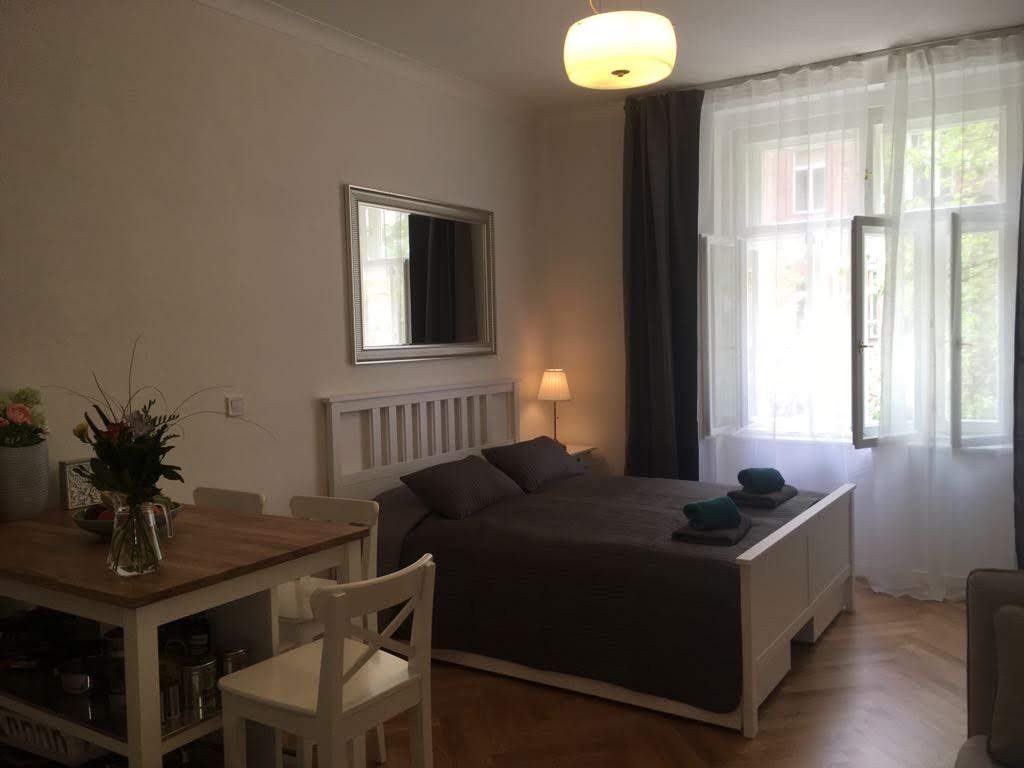 Pronájem bytu 1+kk 28 m²