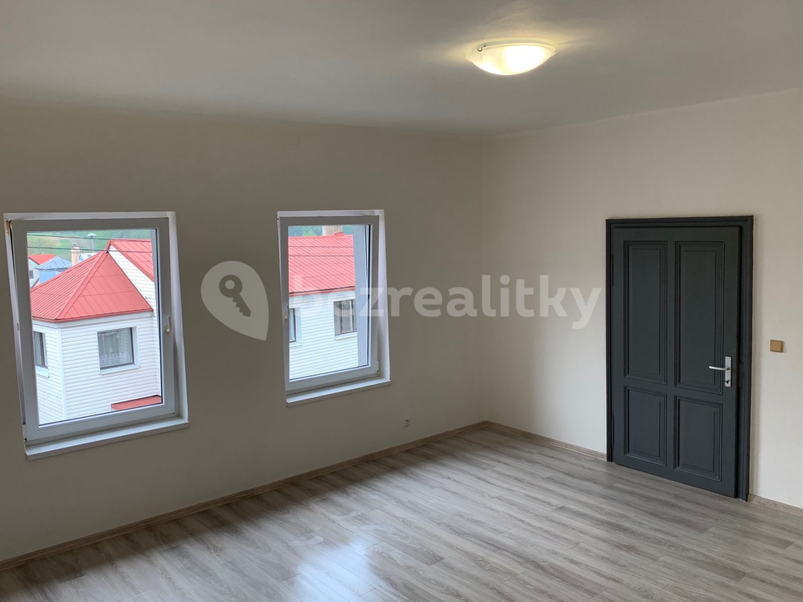 Pronájem bytu 1+1 40 m² — photo 2