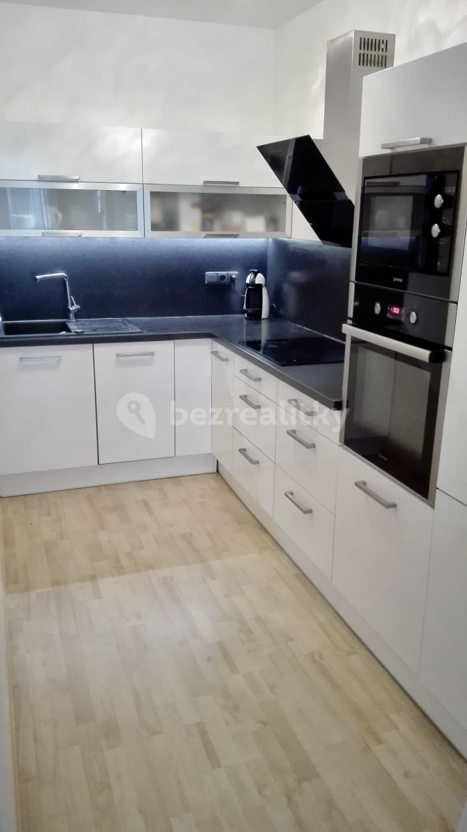 Pronájem bytu 2+kk 52 m²