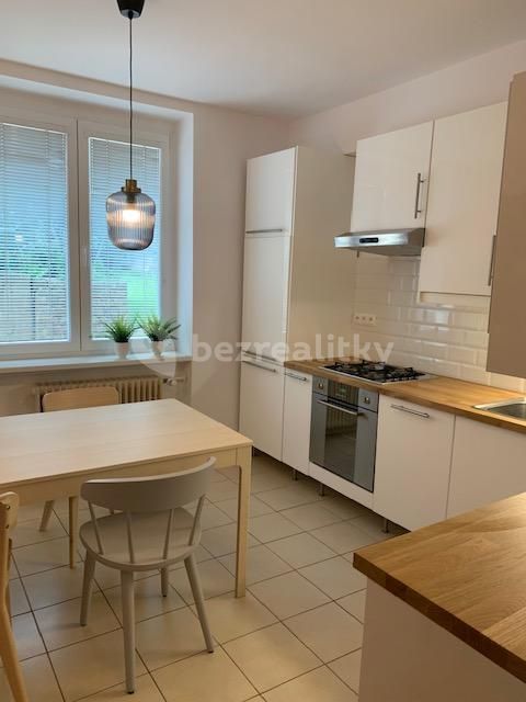 Prenájom bytu 3-izbový 73 m²