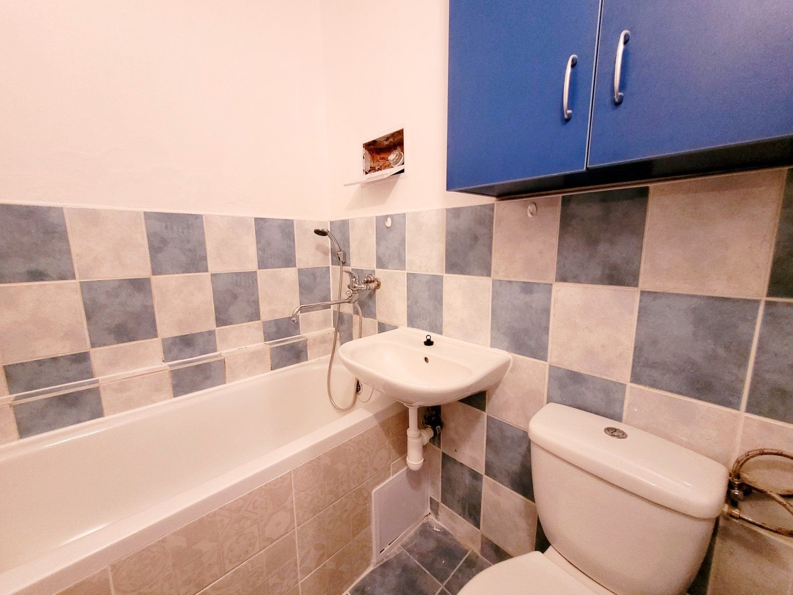 Pronájem bytu 1+kk 19 m², Havířov – náhled fotky 4