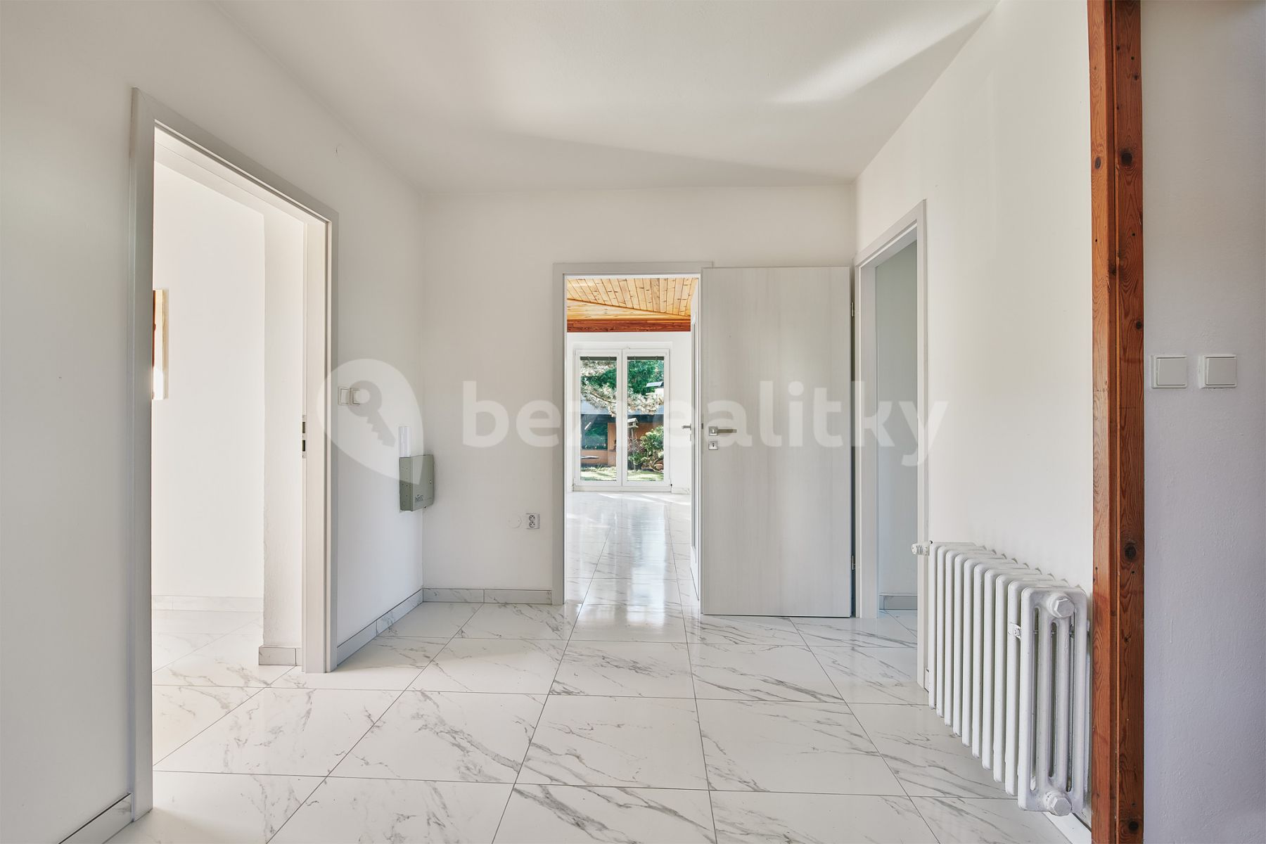 Pronájem domu 330 m², pozemek 800 m² — photo 4