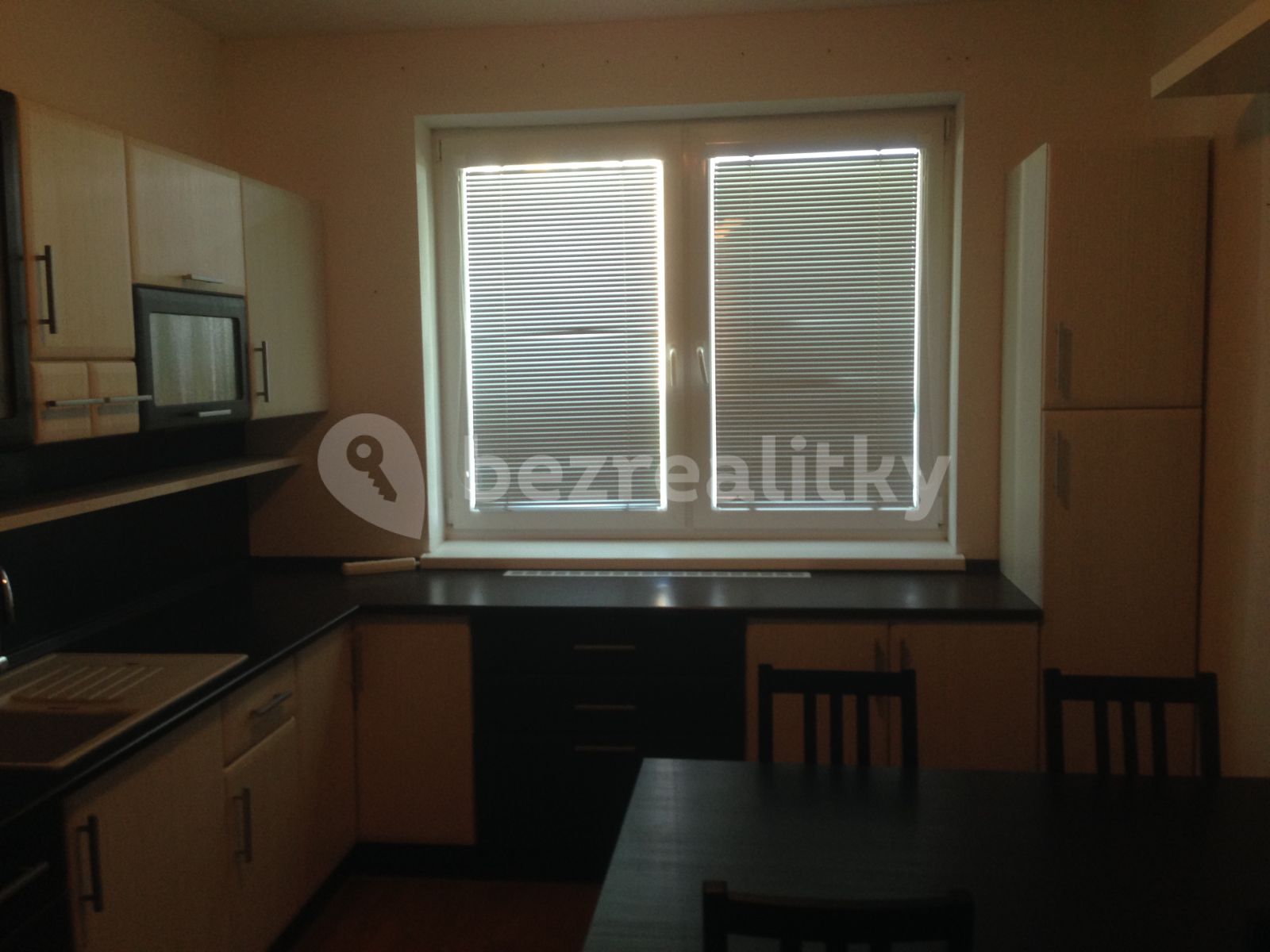 Prenájom bytu 2-izbový 60 m² — photo 2