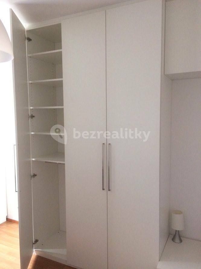 Pronájem bytu 1+1 35 m², Praha – náhled fotky 9