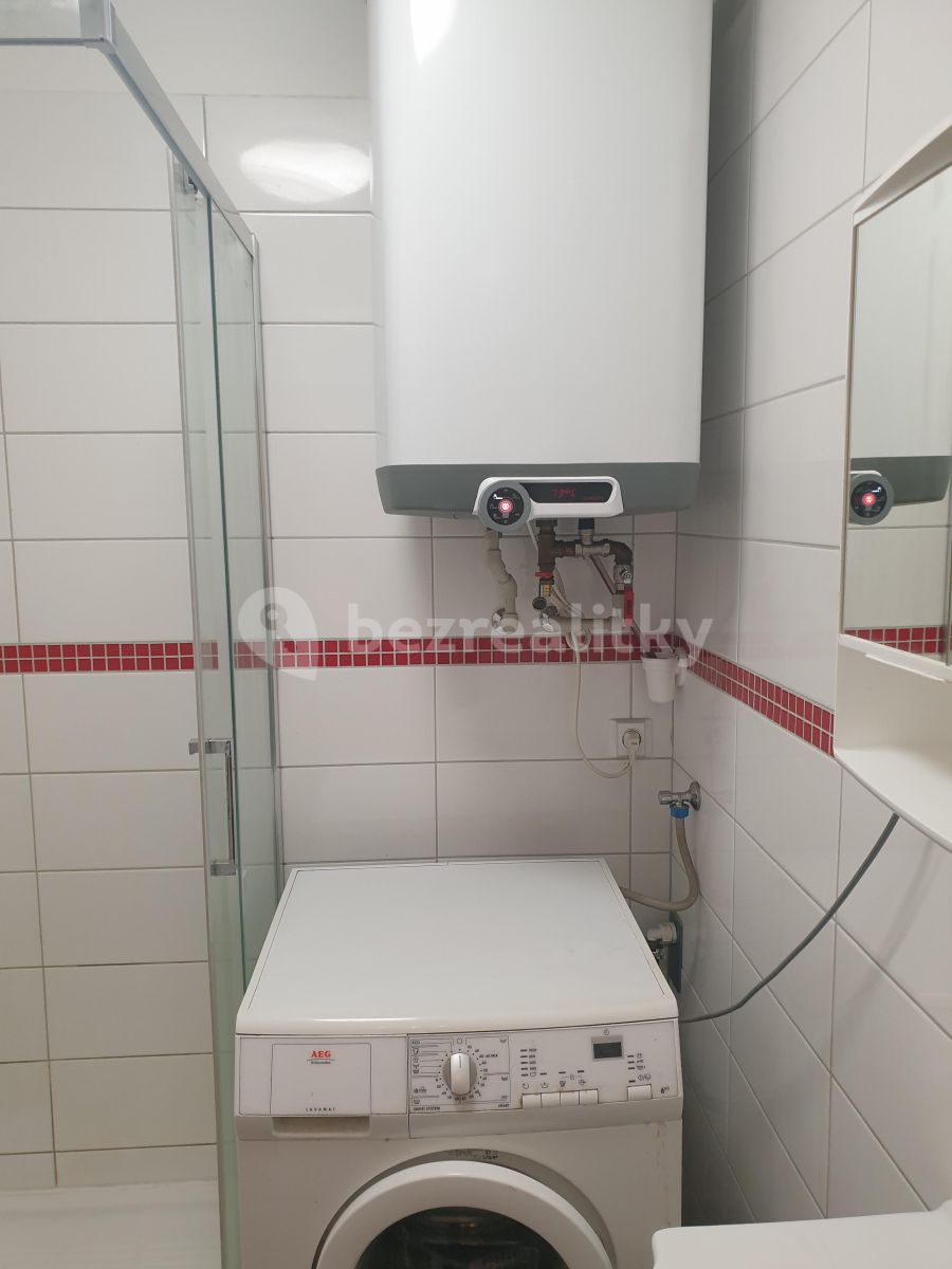 Pronájem bytu 1+kk 22 m² — photo 4