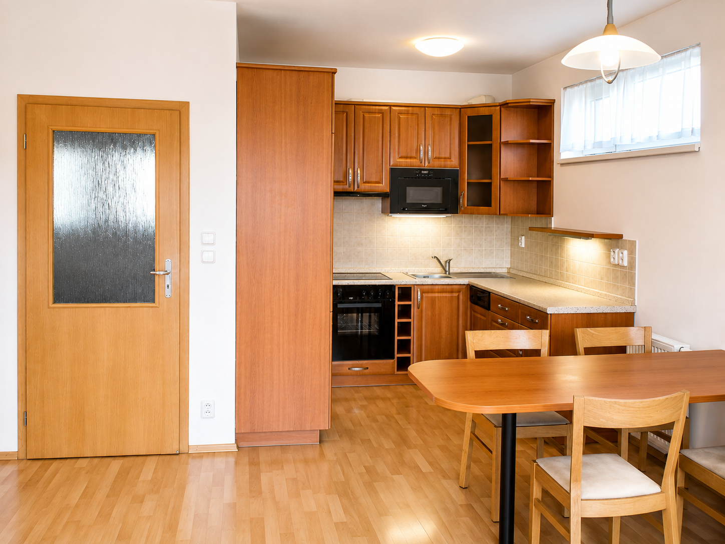 Názovská, Praha - Strašnice – fotografie 2