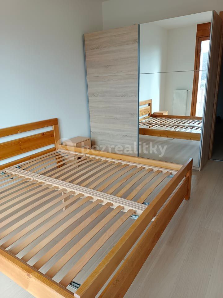 Pronájem bytu 2+kk 61 m² — photo 3