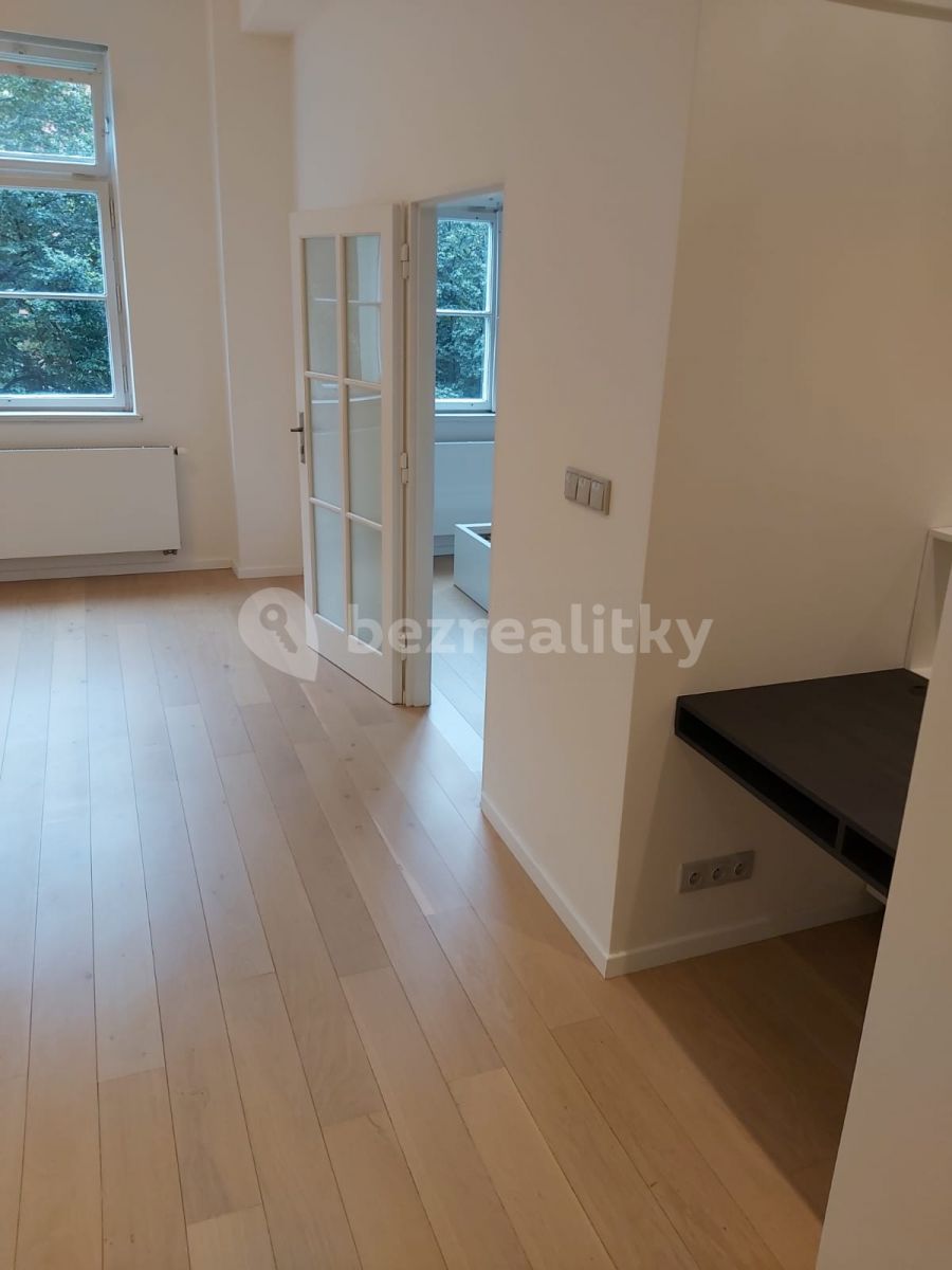 Pronájem bytu 2+kk 52 m² — photo 3