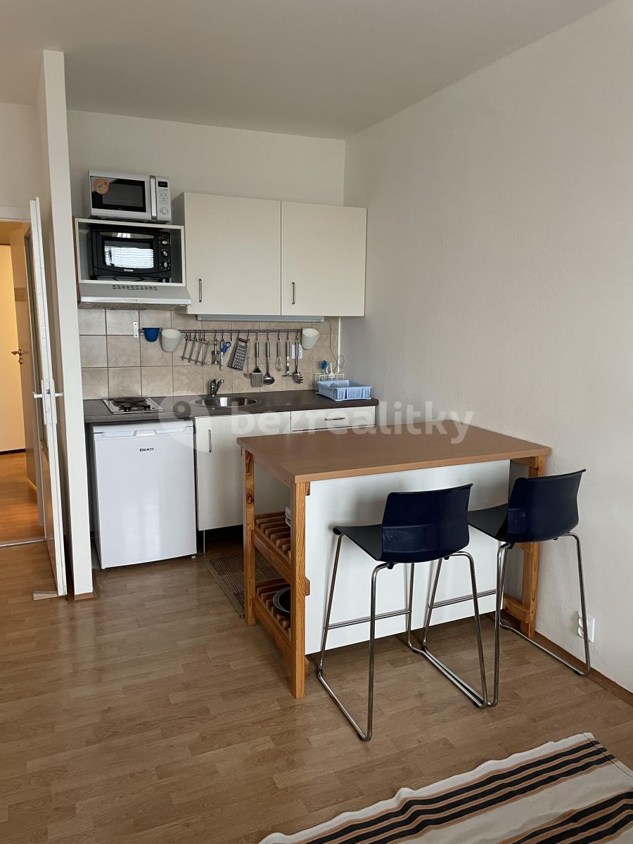 Pronájem bytu Garsoniéra 30 m²