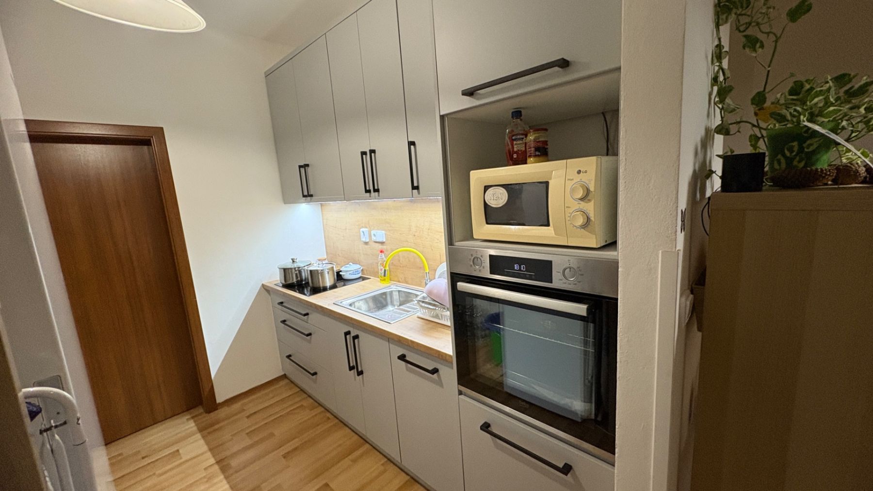 Pronájem bytu 2+kk 40 m², Kladno – náhled fotky 2
