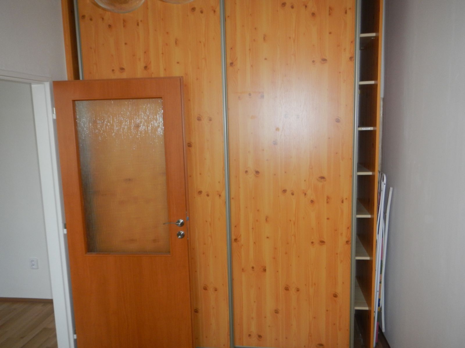 Pronájem bytu 2+kk 40 m², Kladno – náhled fotky 6